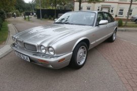 Jaguar XJ Sport 3.2
