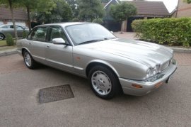 Jaguar XJ Sport 3.2