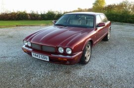 Jaguar XJ 4.0