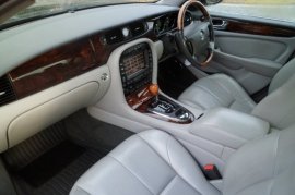 Jaguar XJ XJ6 3.0