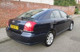 Toyota Avensis 2.0
