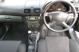 Toyota Avensis 2.0