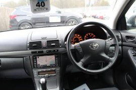 Toyota AVENSIS 4-DR 1.8 VVT-i
