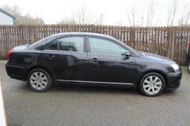 Toyota AVENSIS 4-DR 1.8 VVT-i