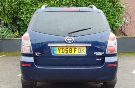 Toyota Corolla 2.2 VERSO T180 D-4D