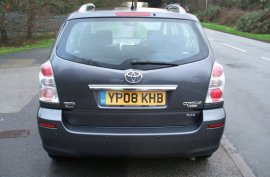 Toyota Corolla Verso 2.2 D-4D