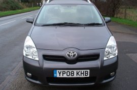 Toyota Corolla Verso 2.2 D-4D