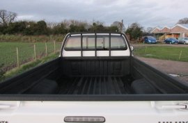 Toyota Hilux 2.5D-4D