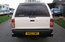 Toyota Hilux 2.5D-4D