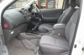 Toyota Hilux 2.5D-4D