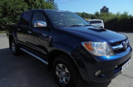 Toyota Hilux 4dr