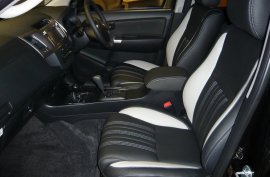 Toyota Hilux 3.0TD Invincible