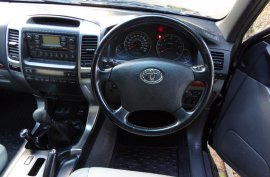 Toyota Land Cruiser 3.0 D-4D