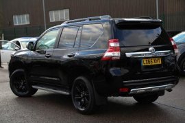 Toyota LAND CRUISER 5-DR 2.8 D-4D