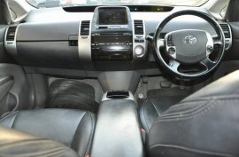 Toyota Prius 1.5 Hybrid T3