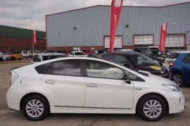 Toyota PRIUS PLUG-IN 5-DR 1.8 VVT-i