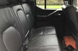  Nissan Navara 2.5 dCi Aventura