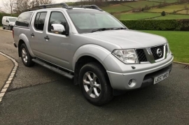  Nissan Navara 2.5 dCi Aventura