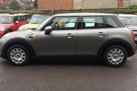 MINI Hatchback 1.2 One 5dr Auto  (Brand New) 