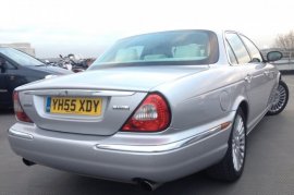 Jaguar XJ 2.7