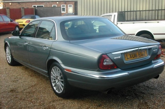 Jaguar XJ 2.7