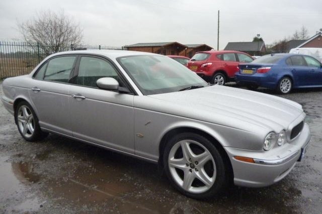 Jaguar XJ 2.7