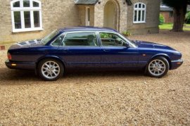 Jaguar XJ XJ8 4.0