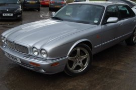 Jaguar XJ 4.0