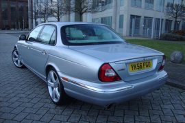 Jaguar XJ 2.7