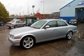 Jaguar XJ 2.7