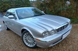 Jaguar XJ 2.7