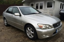 Lexus IS 200 2.0