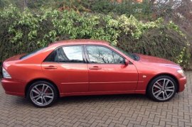 Lexus IS 200 2.0