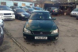Lexus IS 200 2.0
