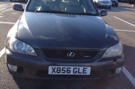 Lexus IS 200 2.0
