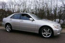 Lexus IS 200 2.0