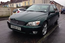 Lexus IS 200 2.0