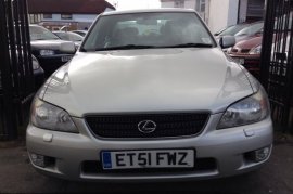 Lexus IS 200 2.0