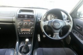 Lexus IS 200 2.0