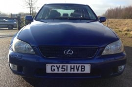 Lexus IS 200 2.0
