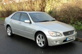 Lexus IS 200 2.0