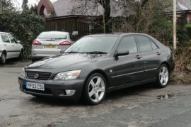 Lexus IS 200 2.0