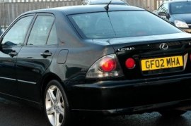 Lexus IS 200 2.0