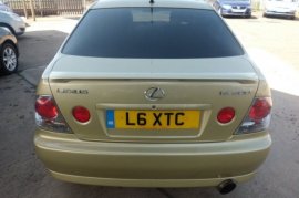 Lexus IS 200 2.0