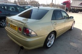 Lexus IS 200 2.0
