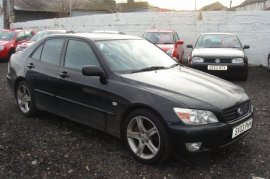 Lexus IS 200 2.0