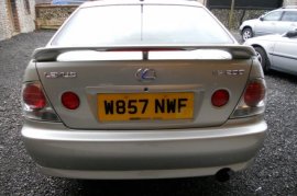 Lexus IS 200 2.0