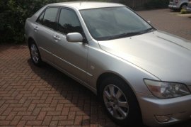 Lexus IS 200 2.0