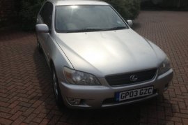 Lexus IS 200 2.0