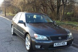 Lexus IS 200 2.0